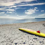 아파트 Prora - Ferienwohnung Mit Meerblick Und Strandkorb Am Strand - Fruehlicht