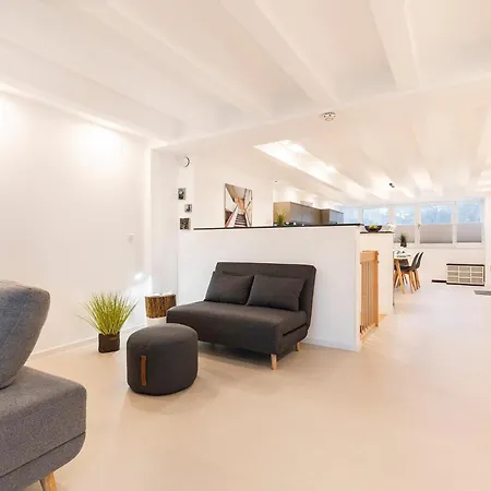 Prora - Ferienwohnung Mit Meerblick Und Strandkorb Am Strand - Fruehlicht 아파트 *
